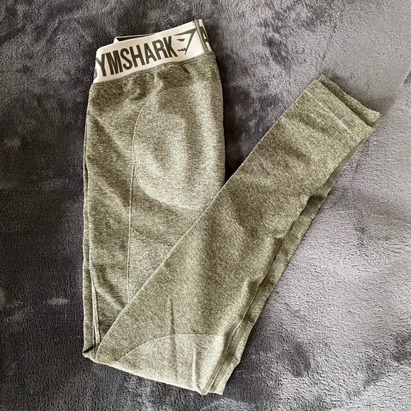 GYMSHARK |  Flex Mid-Rise Leggings - Khaki - Picture 2 of 6